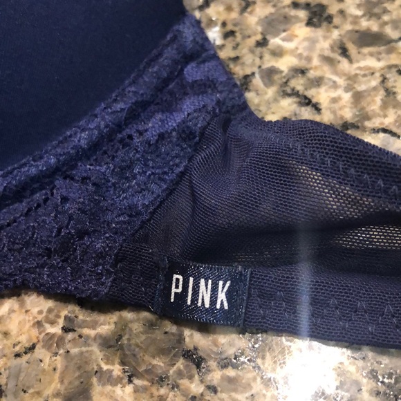 PINK Bra - 32B - Padded - Navy - Picture 2 of 4